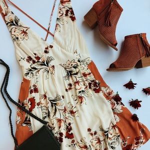 NWT Floral dress!!